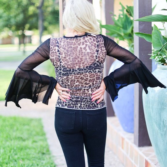 NWT Save The Faith White Tiger Long Sleeve Top - Picture 7 of 11